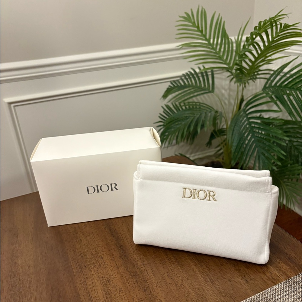 Dior Elegant White Pouch